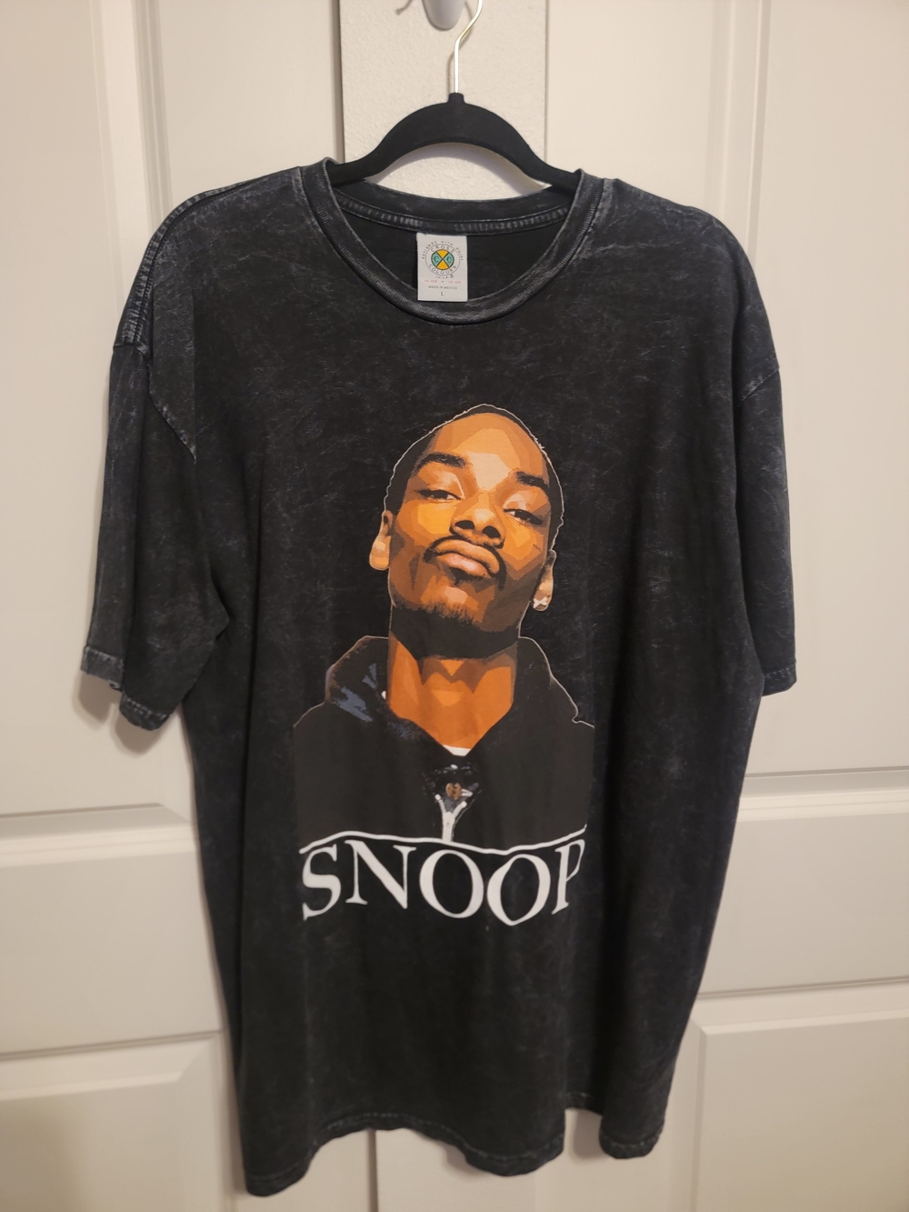 Snoop Graphic Short-Sleeve Tee in Washed Black